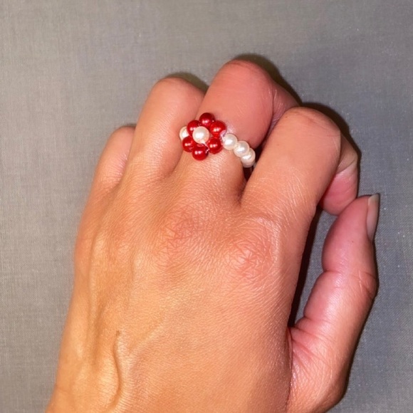 cozybeanz Jewelry - Handmade Glass Bead Daisy Flower Ring